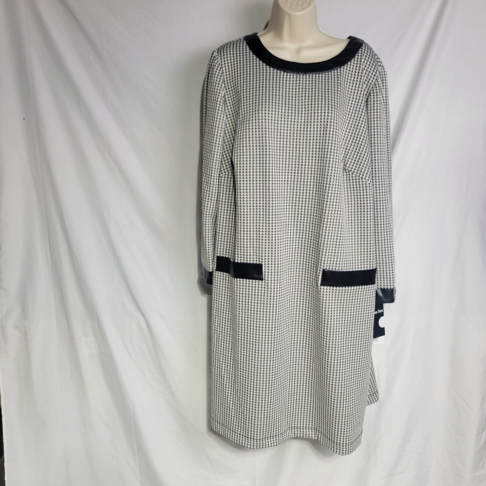 Maison Tara Women's 18 Dress Black New With Tags